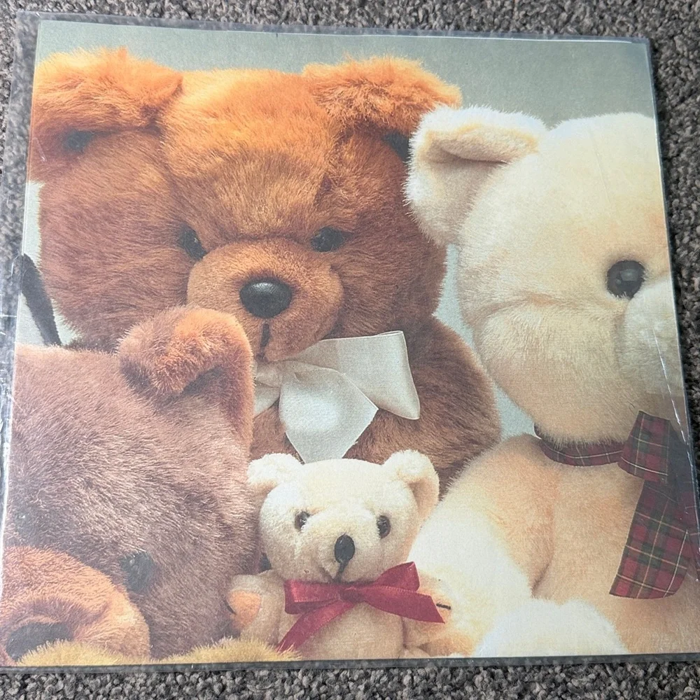 5/$25 VINTAGE Wrapping Paper Teddy Bears